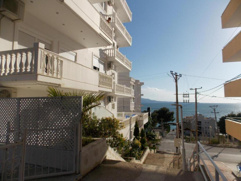 Coastline Apartments Саранда Экстерьер фото