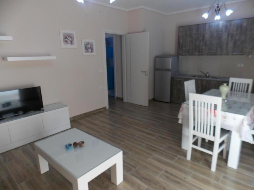 Coastline Apartments Саранда Экстерьер фото